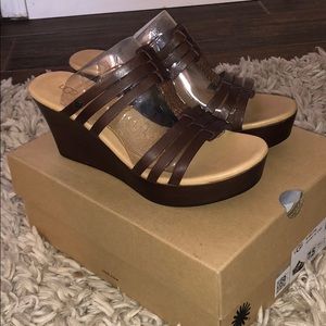 UGG Mattie Sandals